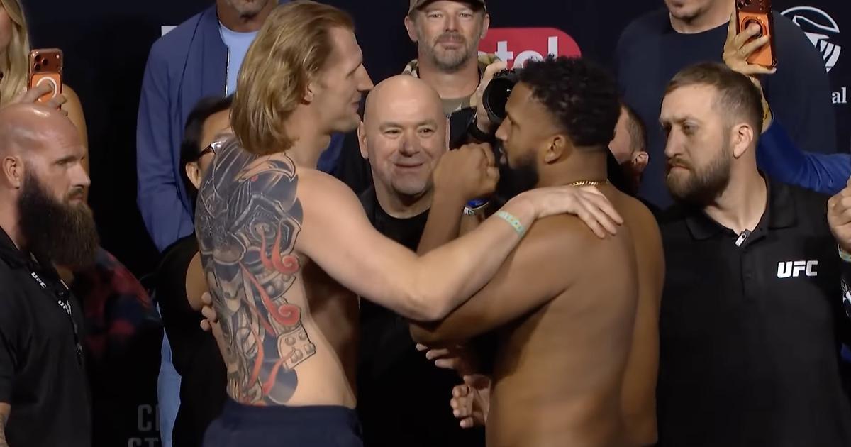 Волков разобрался с Кортесом-Акостой на UFC 328: досрочная победа в тяжелом весе