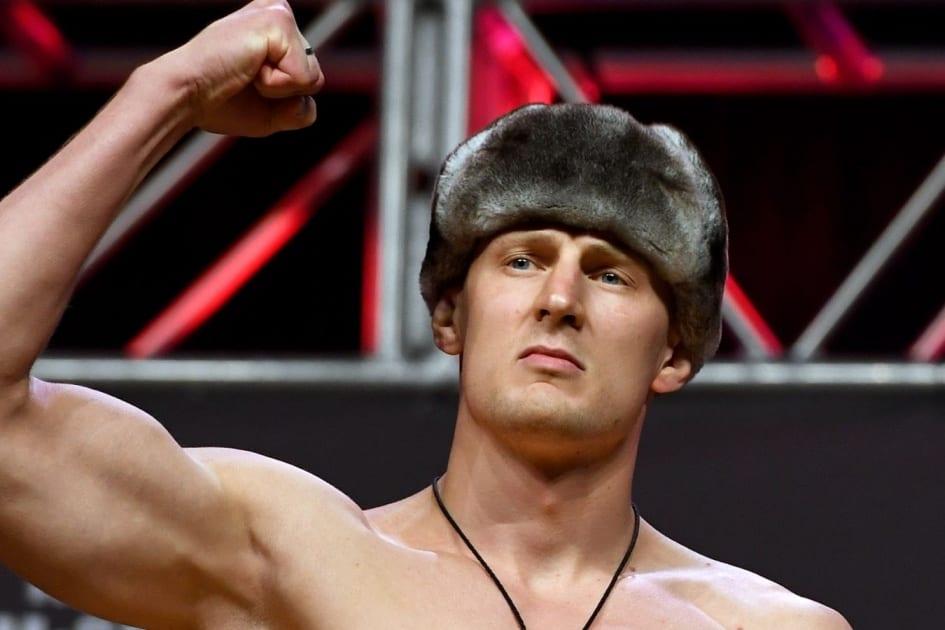 Махачев лидирует, Волков — второй: кто ещё в топе россиян по победам в UFC?