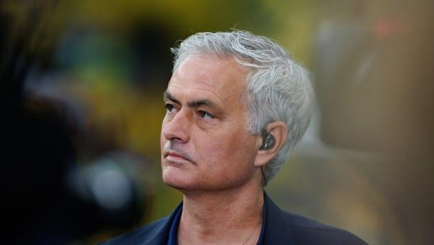 «Золотой парашют» для Моуринью: «Бенфика» перебивает предложение «Реала»