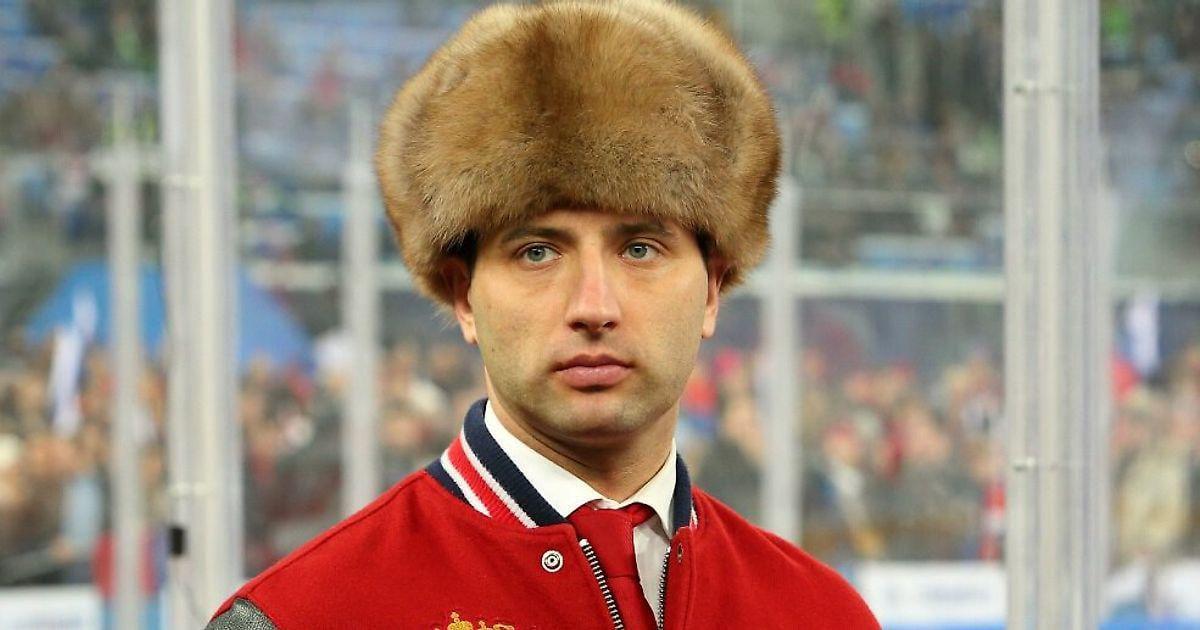«Могу предложить обмен опытом»: Роман Ротенберг оценил шансы поработать в футболе