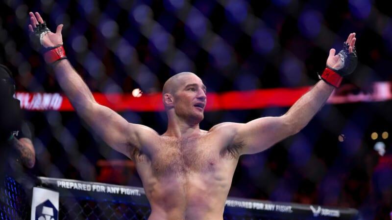 Сенсация в UFC: Чимаев проиграл Стриклэнду и потерял титул чемпиона