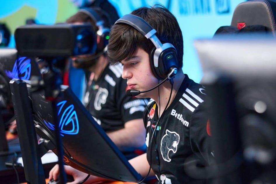 Сенсации в Астане: PGL 2026 стартовал с неожиданных результатов