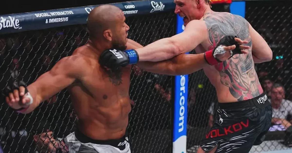 «Меня проверяют на прочность»: Волков раскритиковал политику UFC в отношении себя