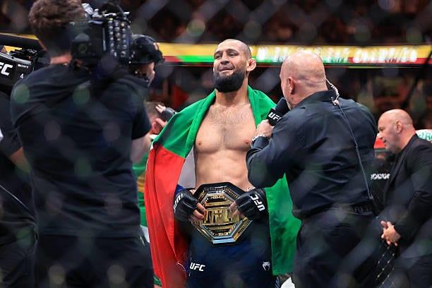 UFC 328: полный кард и расписание турнира — где смотреть трансляцию