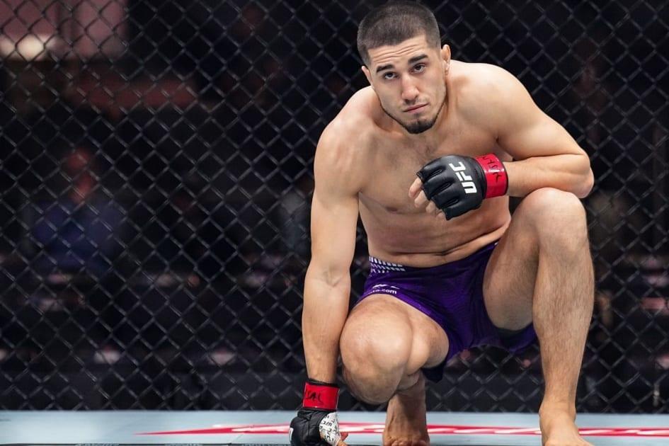 «Он зрелищный боец»: экс-чемпион UFC похвалил казахстанца Сусуркаева