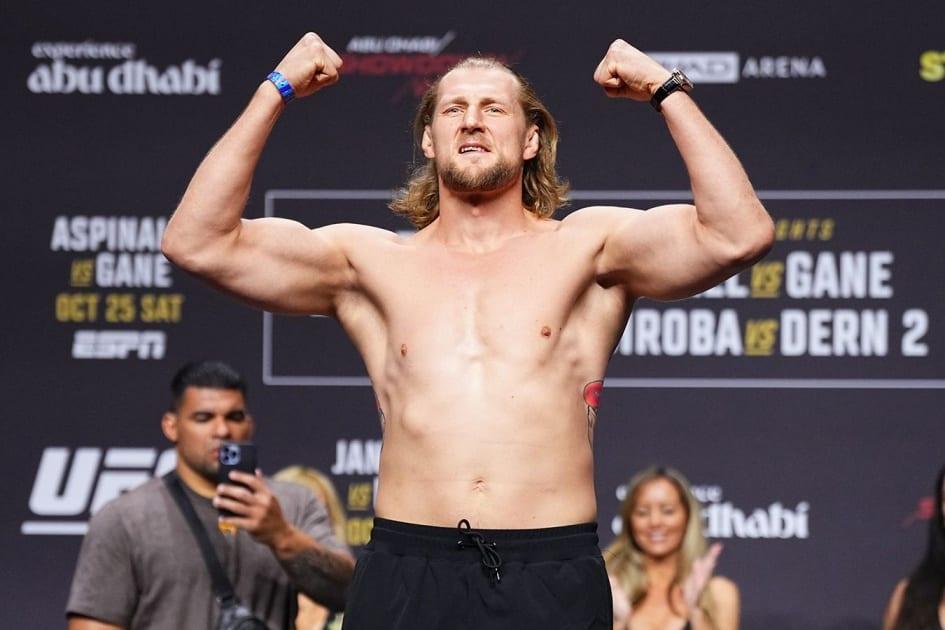 «Мог бы стать чемпионом UFC»: Волков оценил бойцовские перспективы Овечкина