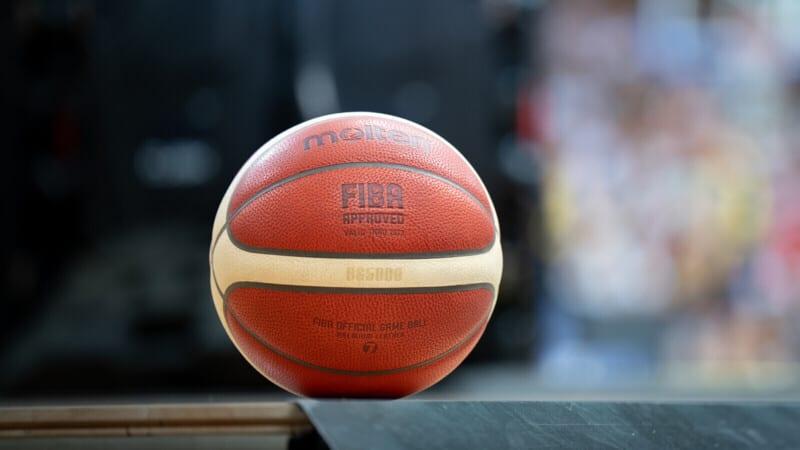Российский талант Савков переезжает в NCAA: новый вызов в студенческой лиге США