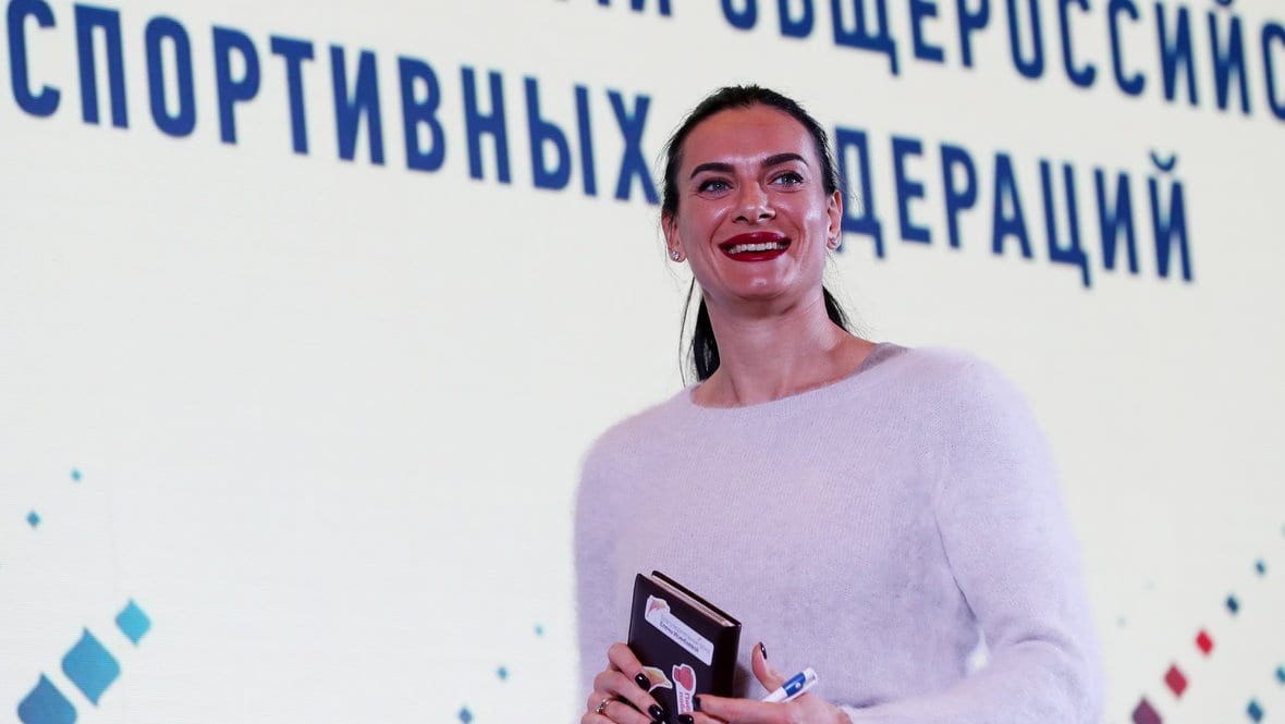 «Работаю фитнес-тренером и читаю Лао-Цзы»: Исинбаева дала откровенное интервью