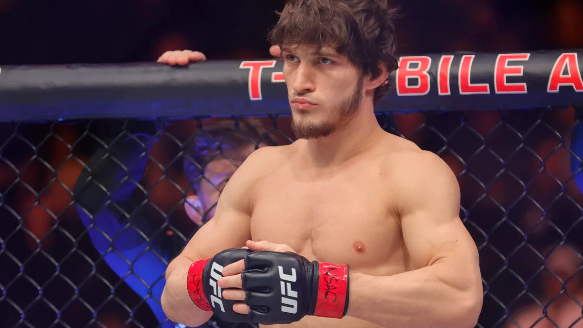 UFC 333 в Абу-Даби: Волкановски — Евлоев, Ян против Двалишвили