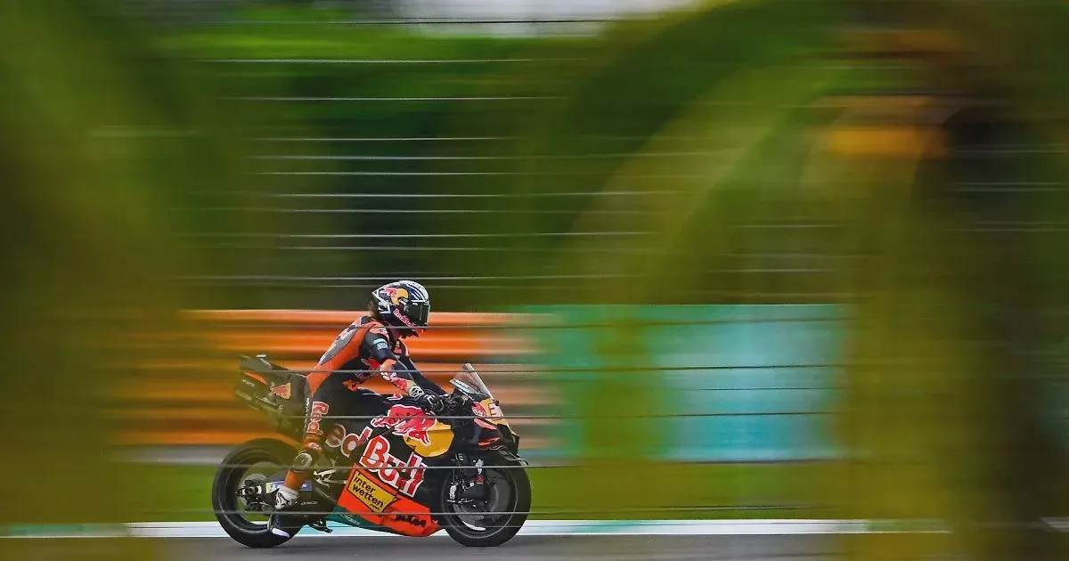 MotoGP: Акоста выиграл спринт Гран-при Малайзии, Маркес финишировал вторым