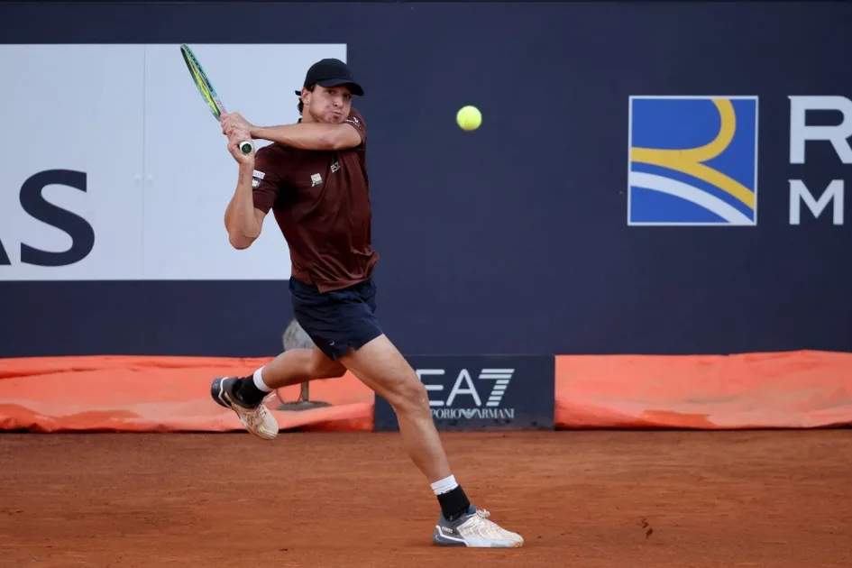Дардери выбивает Фарию: итальянский теннисист вышел в полуфинал ATP-250 Эшторил