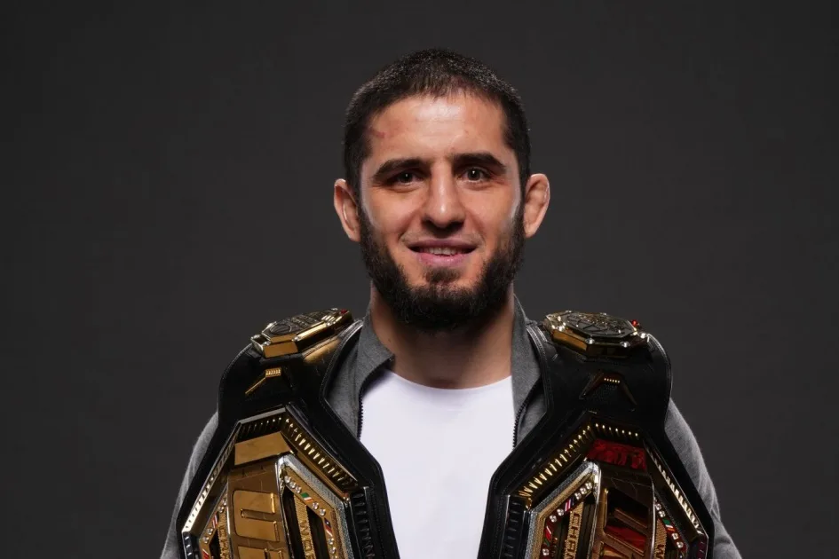 Махачев о боксе: чемпион UFC ответил на громкое предложение