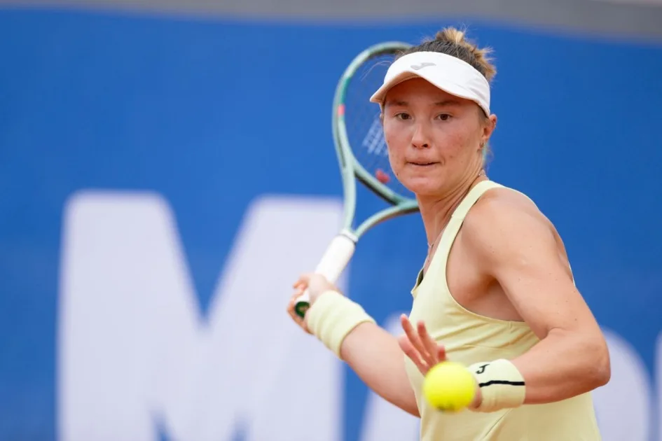 Бондарь обыграла Чараеву в четвертьфинале турнира WTA 250 в Гамбурге