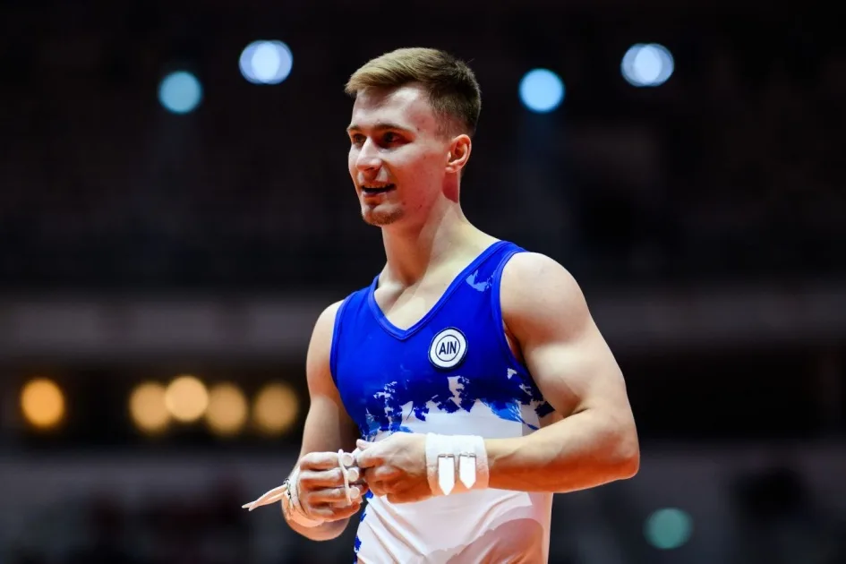 Гимнаст Маринов не прошёл в финал ни на одном снаряде на ЧЕ-2026