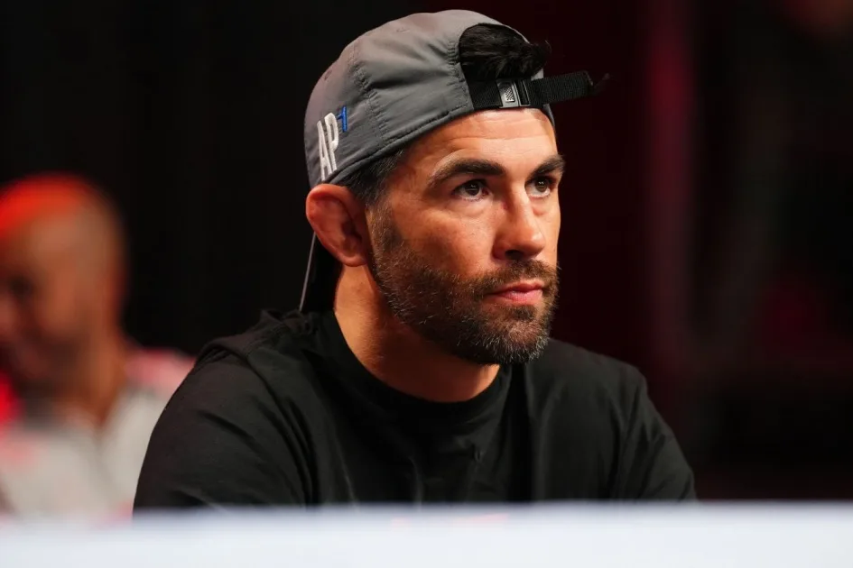 «Отсутствие денег спасло меня»: экс-чемпион UFC о восстановлении