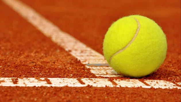 Жас қазақстандық теннисші Roland Garros турнирінде әлемнің үшінші ракеткасына есе жіберді