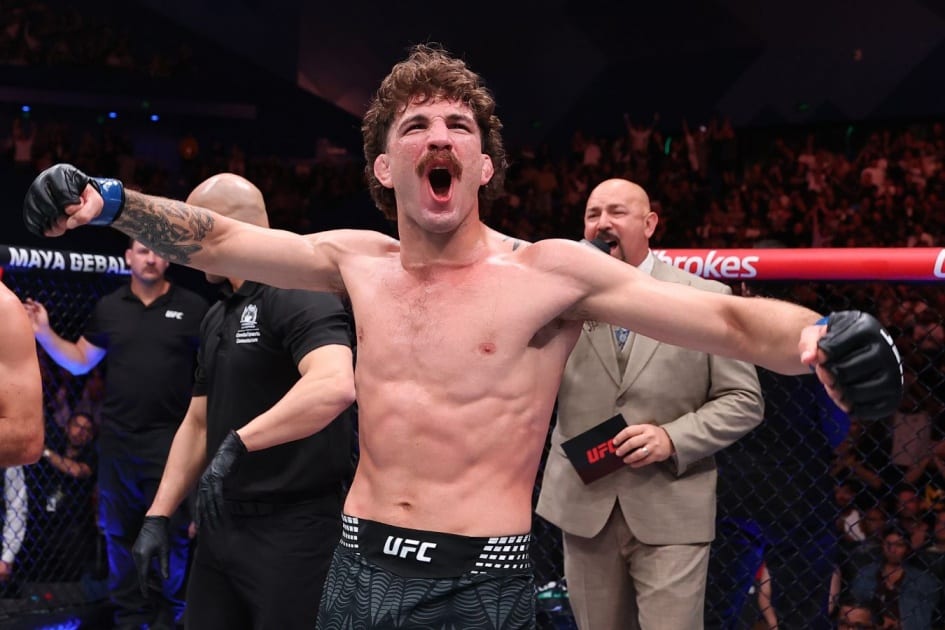 Новый рекорд в UFC: Салкиллд догнал Царукяна по серии побед