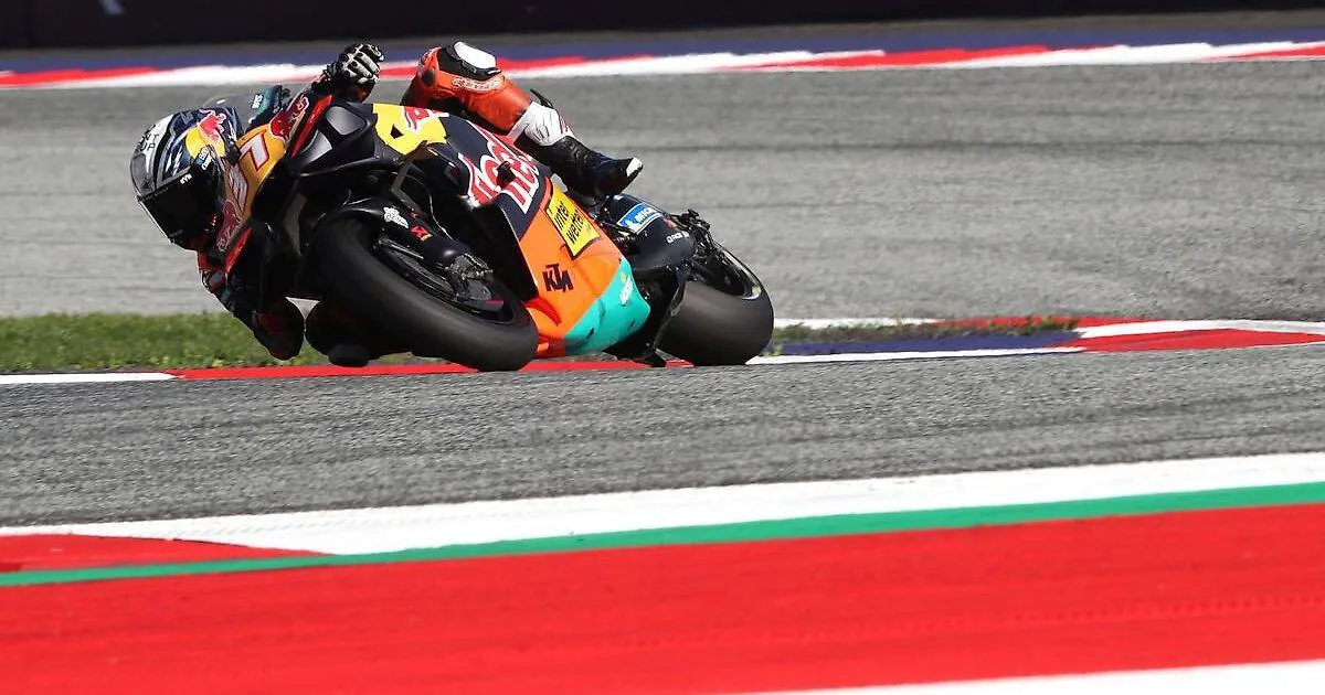 MotoGP: Акоста выиграл Гран-при Австрии — первая победа в карьере