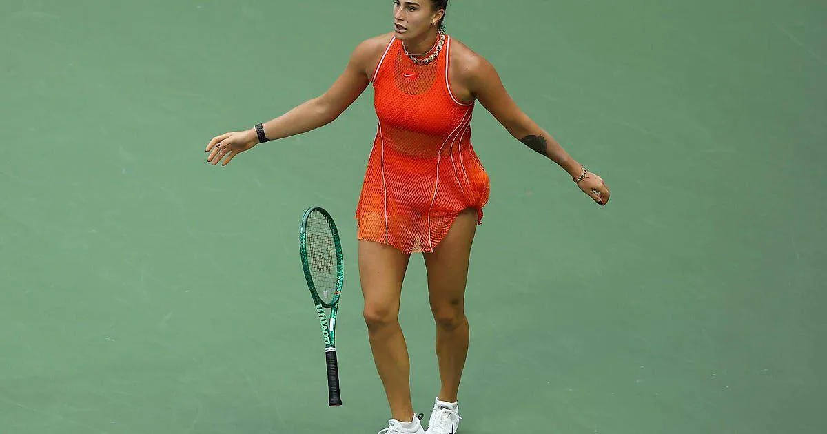 US Open: Соболенко оштрафована на $7,5 тыс за разбитую ракетку