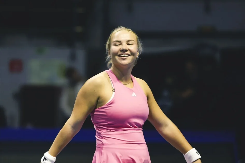 Диана Шнайдер вышла в 15-й полуфинал WTA, обыграв Самсонову