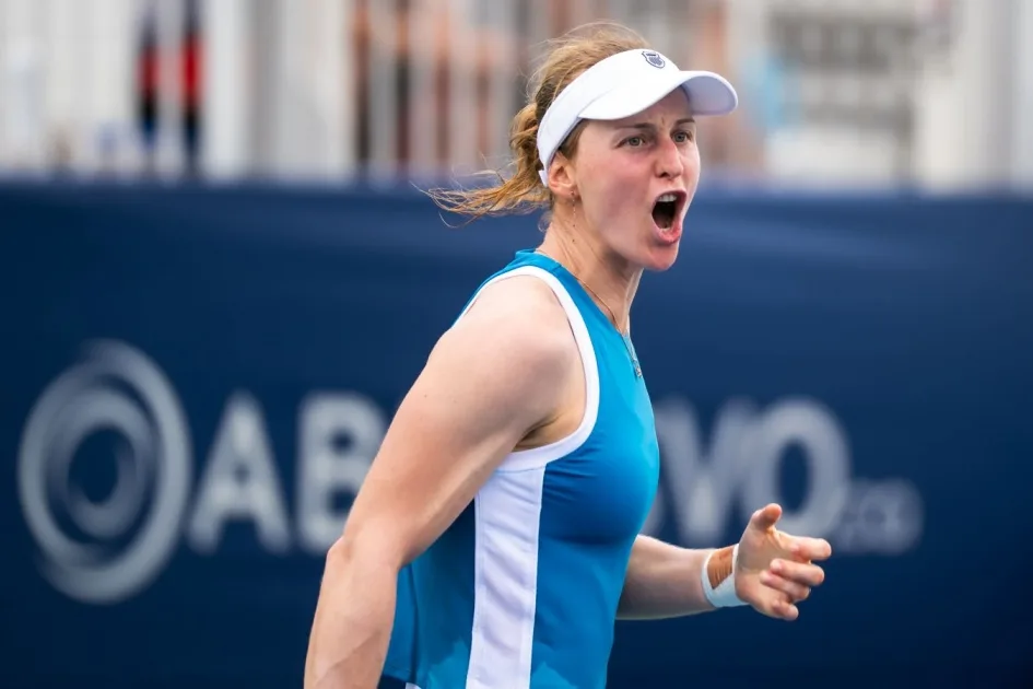 Самсонова сравняла счёт в матче с Рыбакиной в 1/8 финала турнира в Торонто