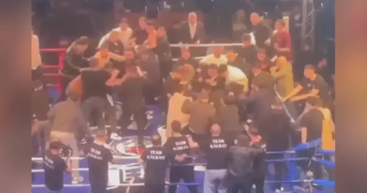 «Быдло неотесанное»: казахстанский боксер Горохов — о массовой драке после боя в Трабзоне