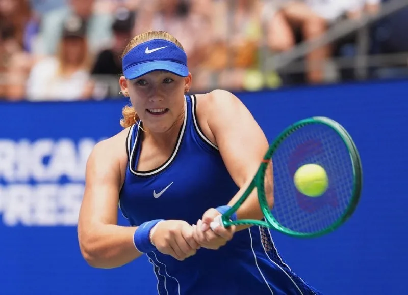 Андреева выиграла первый сет у Гауфф в 1/4 финала US Open: 6:2