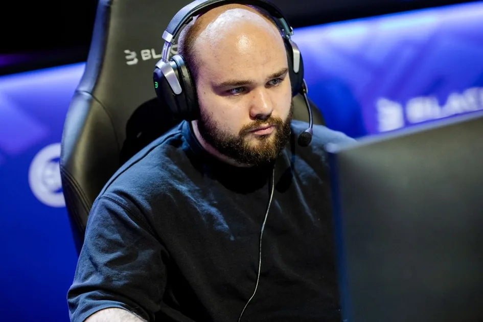 No[o]ne 1500 жеңіске жеткен Dota 2 тарихындағы сегізінші ойыншы атанды