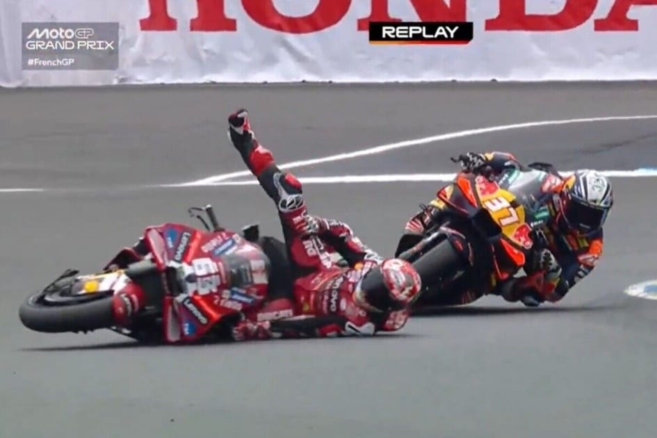 «Это было странно»: Акоста — о падении Баньяи на Гран-при Франции MotoGP