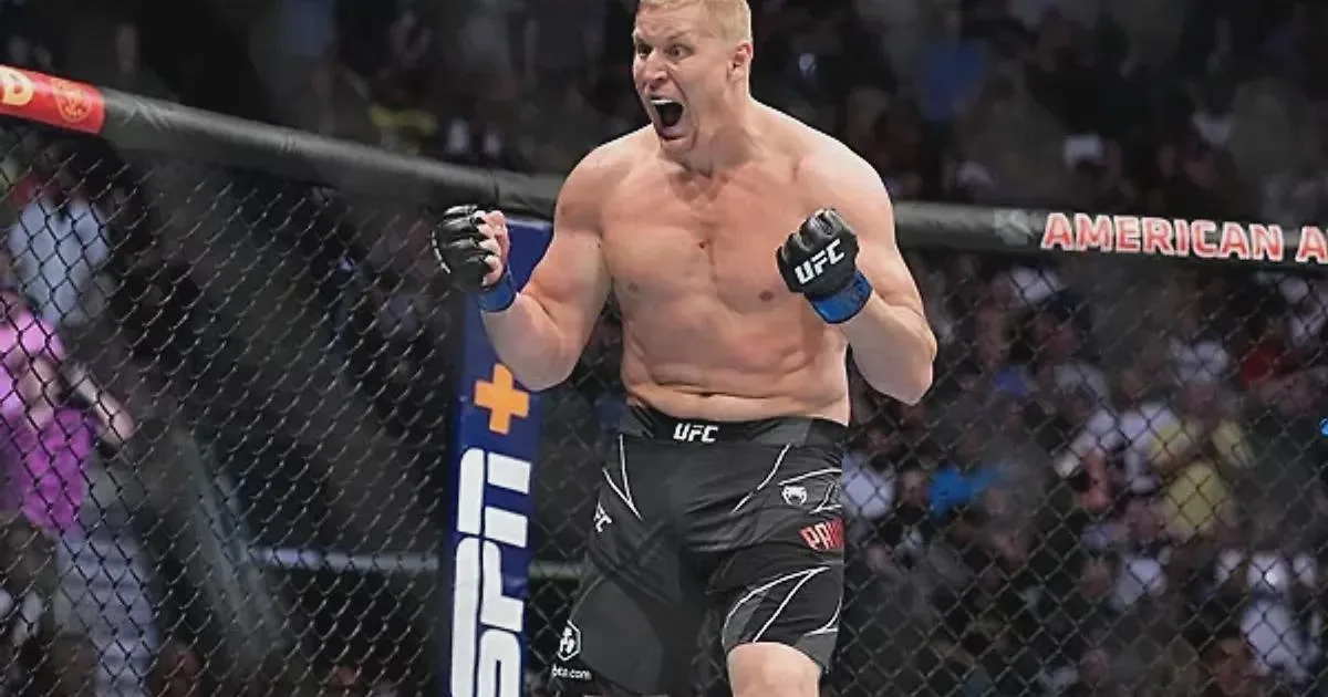 Сергей Павлович: молниеносный нокаут за 35 секунд на UFC Fight Night 277