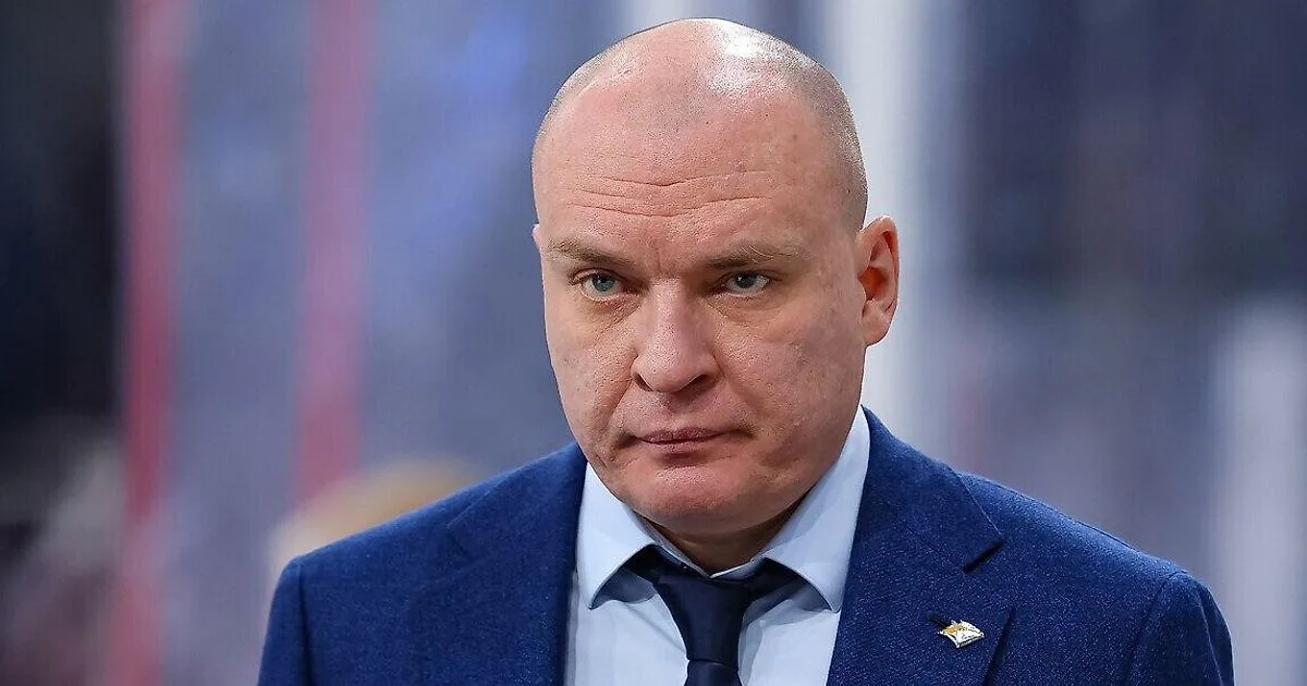 Разин после отстранения из «Металлурга» выложил фото с голым торсом