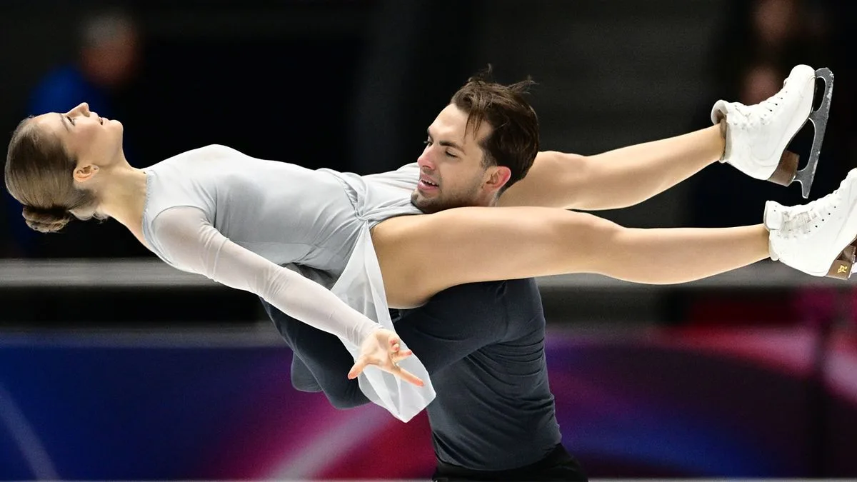 Российские танцоры уступают 4 балла чемпионам ОИ-2026 по мнению судей