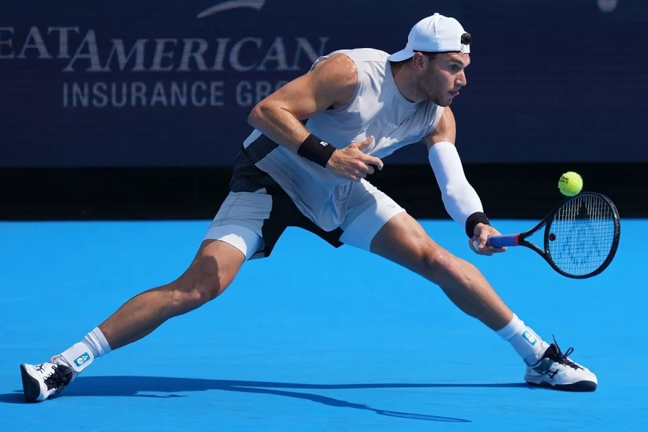 Ландалус обыграл Дрейпера в первом круге ATP-1000 в Цинциннати