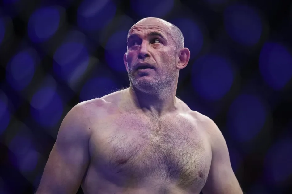 Алексей Олейник завершил карьеру в ММА победой над Кевином Зоваком