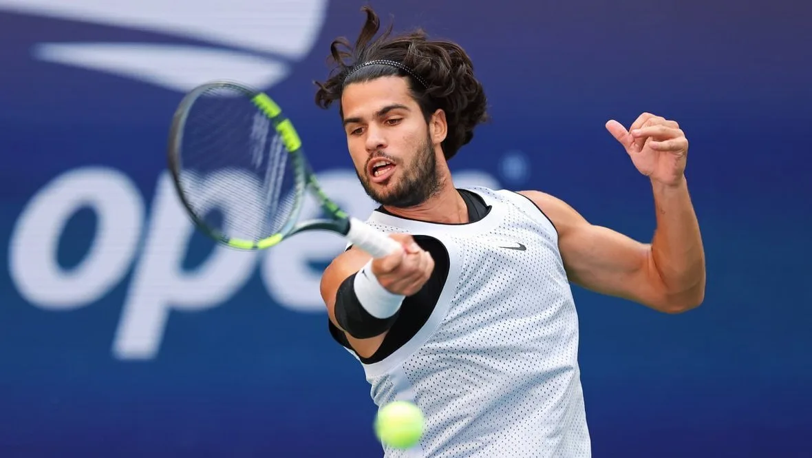 Алькарас в трех сетах обыграл Пола и вышел в четвертьфинал US Open
