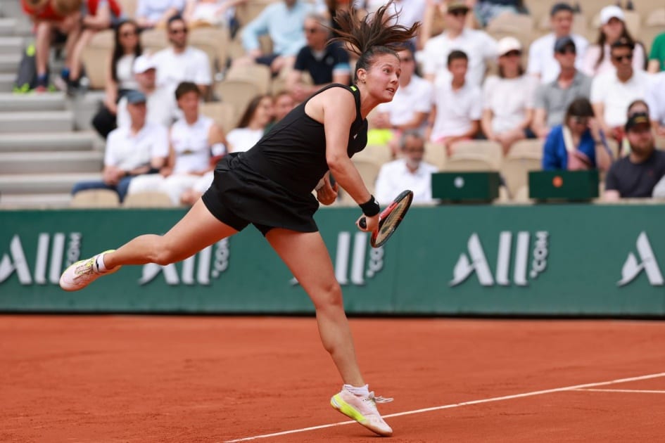 Сенсация в Мадриде: Дарья Снигур обыграла Касаткину в первом круге WTA 1000