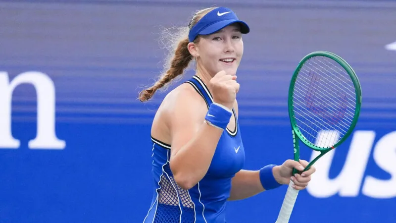 Мирра Андреева пробилась во второй раунд US Open