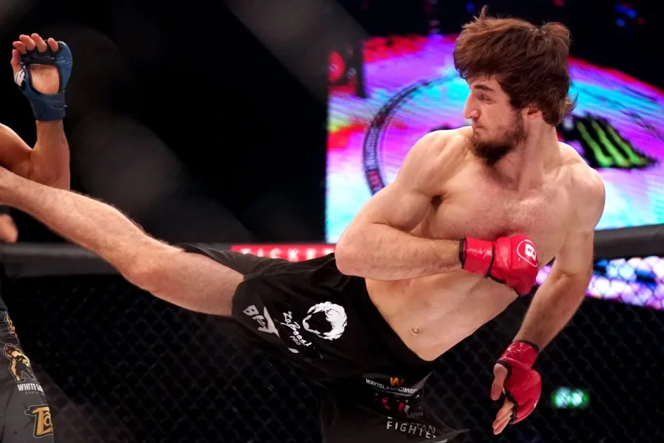 Хасан Магомедшарипов заменит брата Забита на ACBJJ 21 против Росаса
