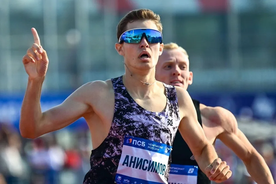 Чемпионат России-2026: 18-летний Анисимов сенсационно взял золото на 800 м