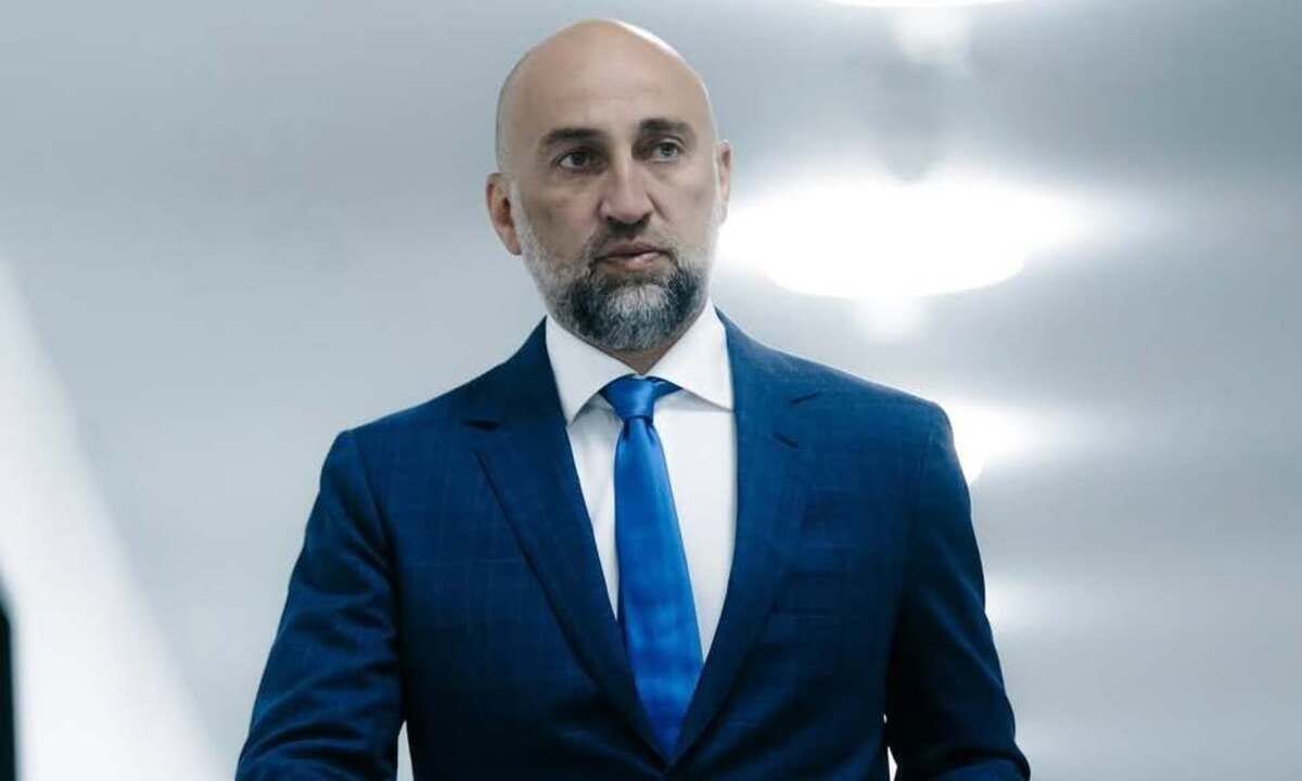 «Витебск» не пустил Адиева в финал: экс-тренер сборной Казахстана проиграл дебют