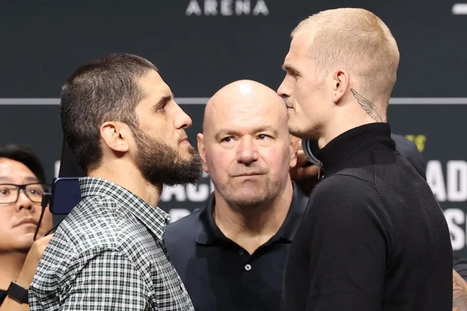 Махачев гоняет вес перед взвешиванием на UFC 330: видео