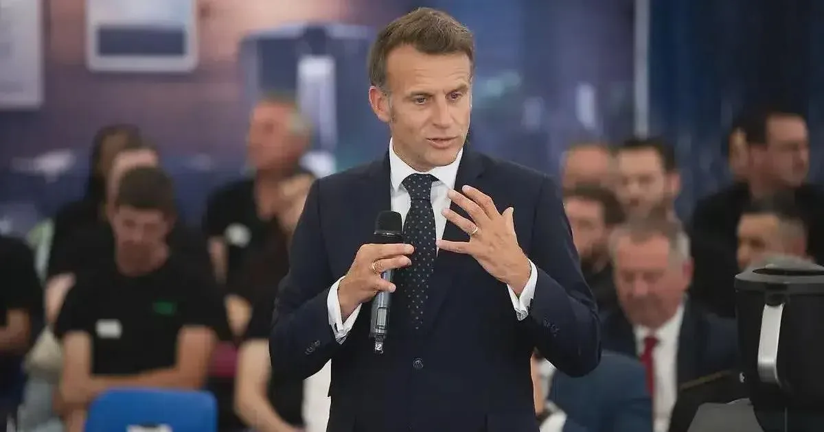 Макрон «ПСЖ-ны» Еуропаның ұлы командасы деп атады: Екінші рет ЧЛ жеңісі