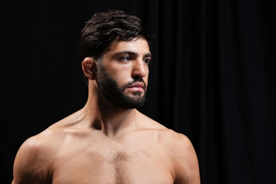 Экс-чемпион UFC: победа Царукяна над Оливейрой в реванше снимет все вопросы