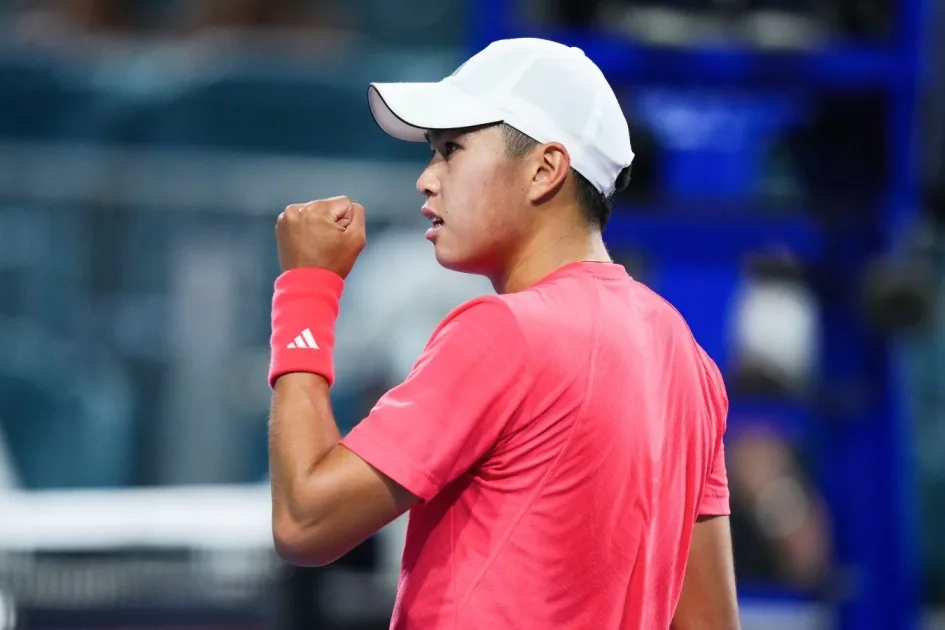 Монреаль: Тьен сенсационно выбил Монфиса из турнира ATP-1000