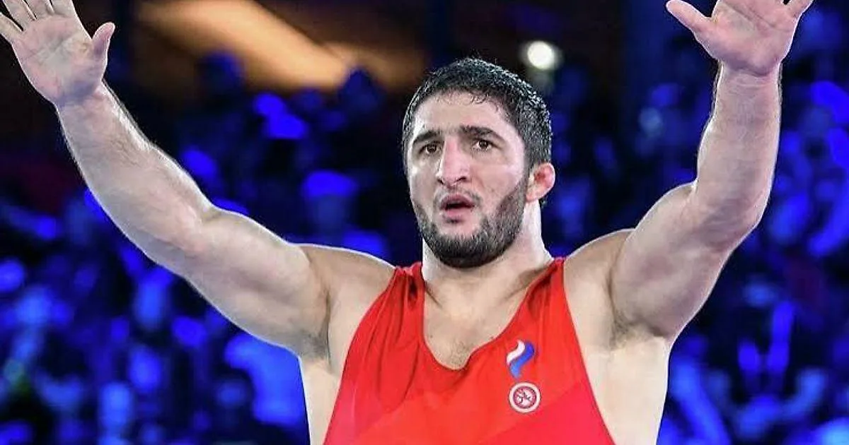 Садулаев поборется с Курбановым за место на чемпионате мира