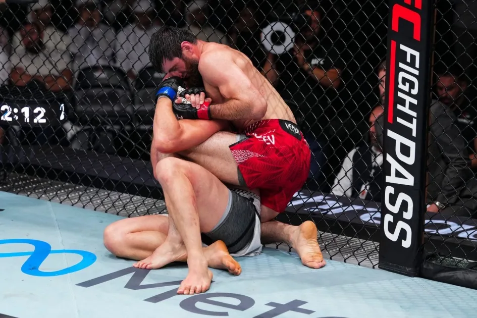 Победа Анкалаева в UFC: Махачкалинское «Динамо» поздравило бойца