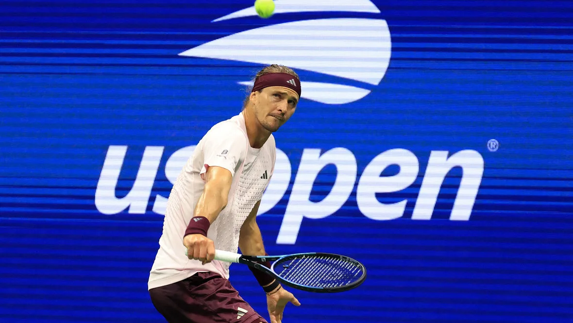 Зверев обыграл Алиса в пяти сетах и вышел в третий круг US Open