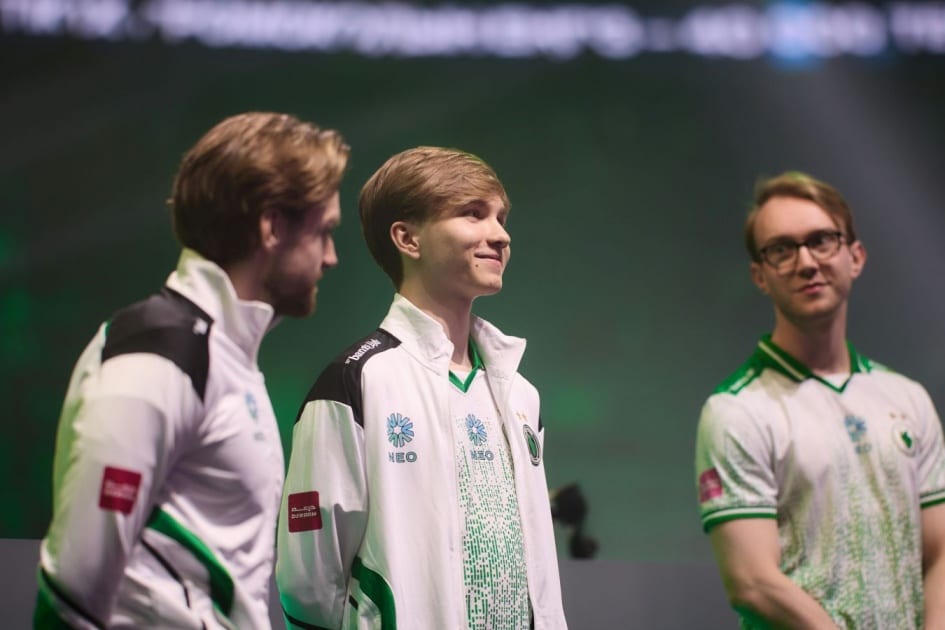 Team Falcons пробилась в финал PGL Astana 2026: разгром Magic на глазах казахстанских фанатов