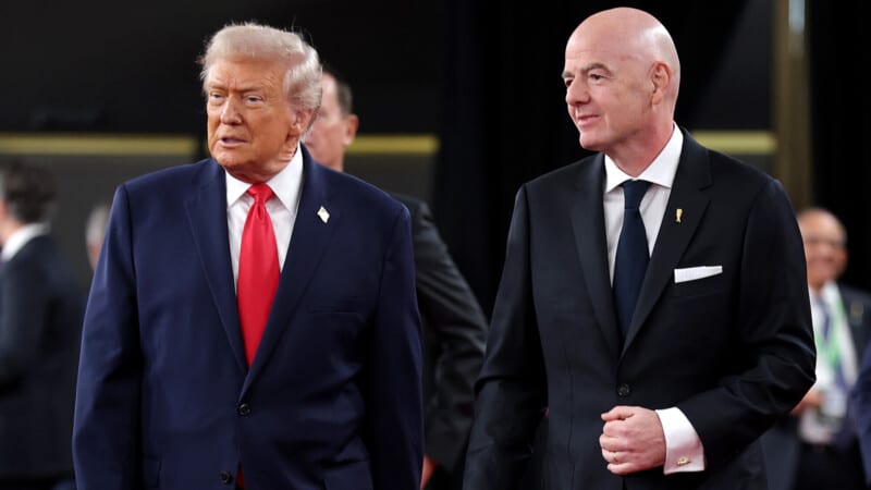 «Футбол вне политики»: Трамп не против сборной Ирана на ЧМ-2026 в США