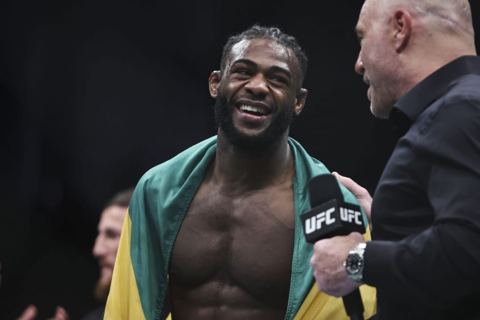 UFC Fight Night 274: где и во сколько смотреть бои в Лас-Вегасе